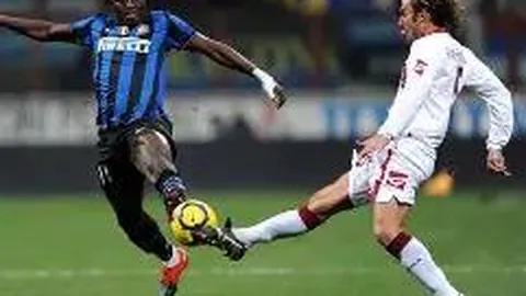 孙颖莎亚洲杯乒乓球首局告捷，挥拳庆祝，激励莎莎，信念坚定！